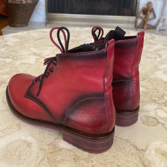 Remonte Double Laces Leather Ankle Boots - Picture 9 of 13